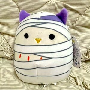 NWT - squishmallows holly the mummy